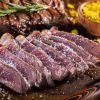 Makan Steak, Bisa Pilih Tingkat Kematangan Daging Steak Sesuai Keinginan