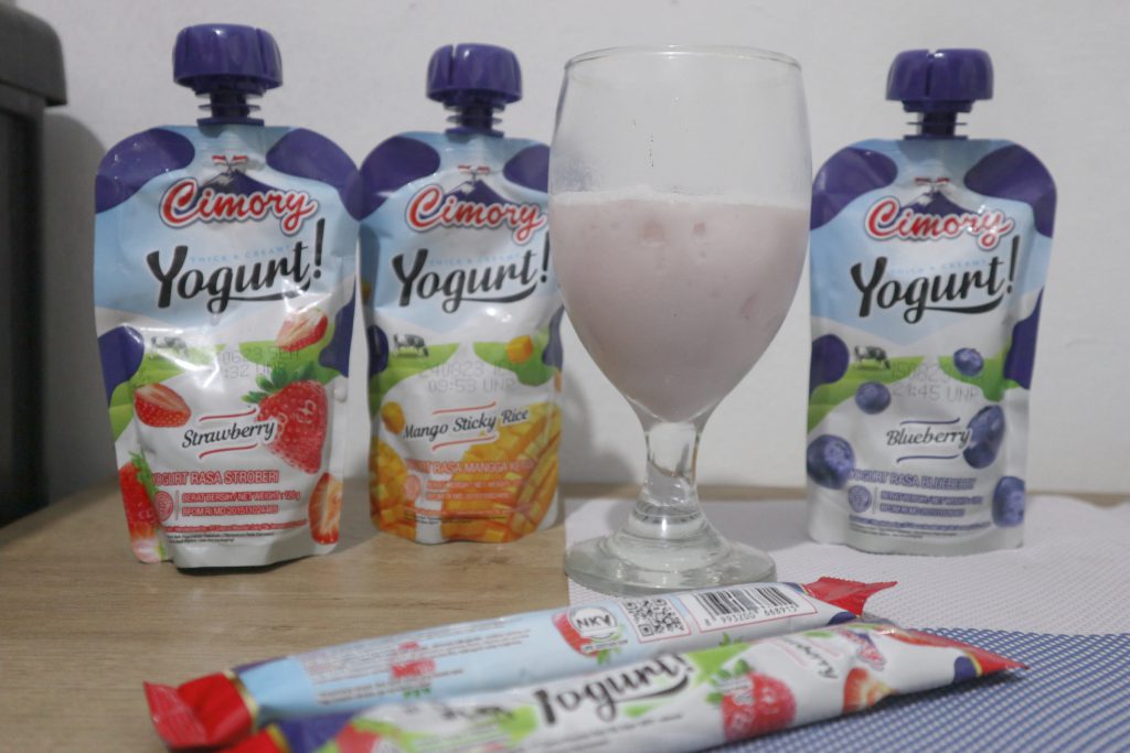 Cimory Yogurt Squeeze, Rahasia Ngemil Sehat untuk Keluarga