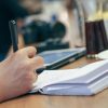 Cara Menjaga Kesehatan Mata bagi Editor Buku agar Tetap Produktif